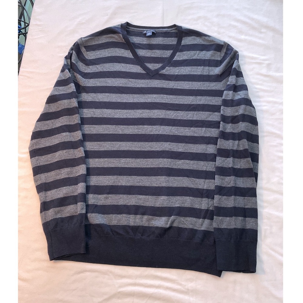 Gap Mens XL Extra Fine Merino Wool V-Neck Striped Sweater Navy Blue Gray 244921